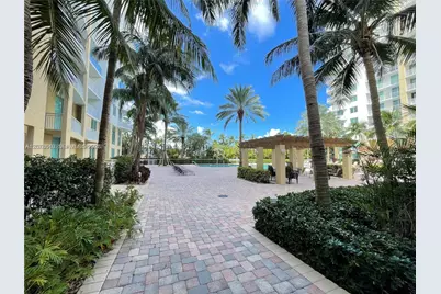 1755 E Hallandale Beach Blvd #1408E, Hallandale Beach, FL 33009 - Photo 27