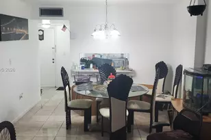 677 SW 9th Ave, Miami, FL 33130 - Photo 3
