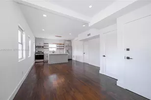 557 Meridian Ave, Miami Beach, FL 33139 - Photo 5