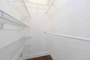 557 Meridian Ave, Miami Beach, FL 33139 - Photo 13