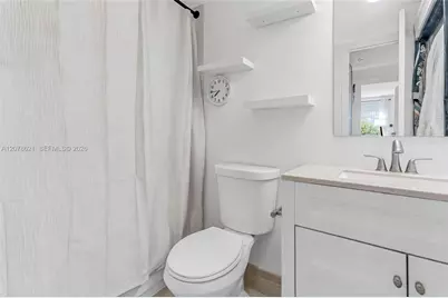 16950 W Dixie Hwy #A626, North Miami Beach, FL 33160 - Photo 11