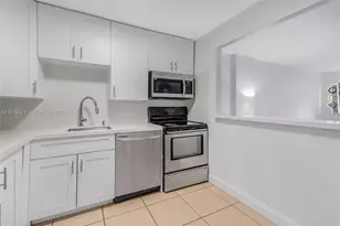 16950 W Dixie Hwy, North Miami Beach, FL 33160 - Photo 3