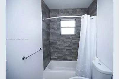 300 NE 12th Ave #703, Hallandale Beach, FL 33009 - Photo 17