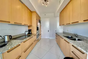 15811 Collins Ave, Sunny Isles Beach, FL 33160 - Photo 13