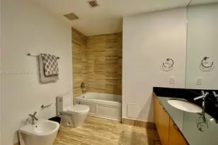 15811 Collins Ave, Sunny Isles Beach, FL 33160 - Photo 21