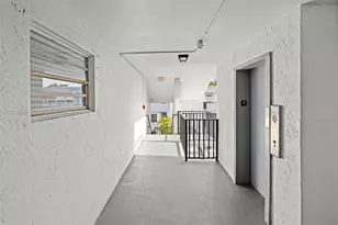 1800 SW 25th St, Miami, FL 33133 - Photo 13