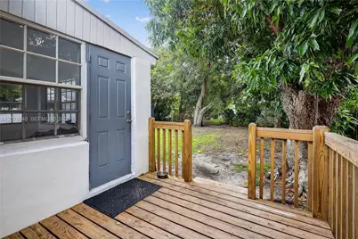 40 NW 68th St, Miami, FL 33150 - Photo 19