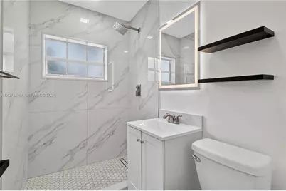 40 NW 68th St, Miami, FL 33150 - Photo 17