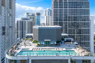 121 NE 5th St, Miami, FL 33132 - Photo 51