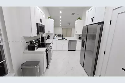 3177 Bear Path, Kissimmee, FL 34746 - Photo 21