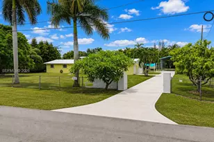 19345 SW 312th St, Homestead, FL 33030 - Photo 13