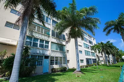 232 NE 12th Ave #103, Hallandale Beach, FL 33009 - Photo 1