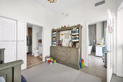 1600 SW 1st Ave #802, Miami, FL 33129 - Photo 13