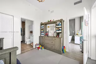 1600 SW 1st Ave, Miami, FL 33129 - Photo 13