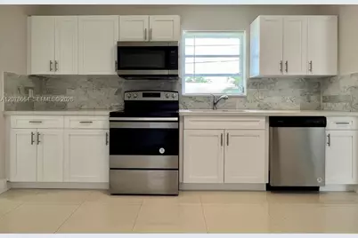 1931 NE 55th Ct, Fort Lauderdale, FL 33308 - Photo 7