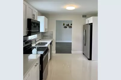 1931 NE 55th Ct, Fort Lauderdale, FL 33308 - Photo 9