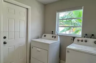 1931 NE 55th Ct, Fort Lauderdale, FL 33308 - Photo 31