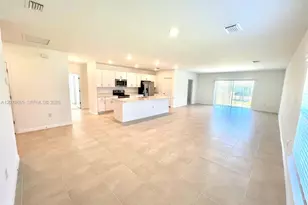 326 SW 31st Ave, Cape Coral, FL 33991 - Photo 17