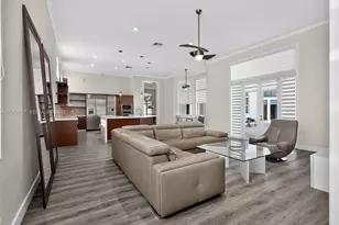 1371 Victoria Isle Dr, Weston, FL 33327 - Photo 53