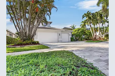 1371 Victoria Isle Dr, Weston, FL 33327 - Photo 3