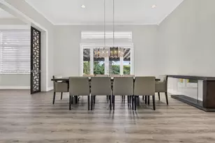 1371 Victoria Isle Dr, Weston, FL 33327 - Photo 23