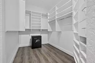 1371 Victoria Isle Dr, Weston, FL 33327 - Photo 33