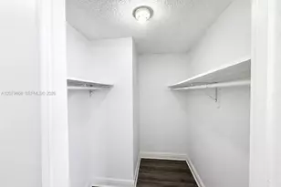 486 NW 165th St Rd, Miami, FL 33169 - Photo 9