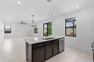 1325 NE 2nd Ct, Homestead, FL 33033 - Photo 19