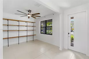 1325 NE 2nd Ct, Homestead, FL 33033 - Photo 7