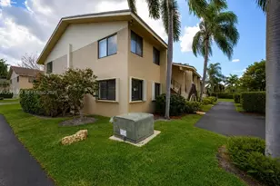 100 SE 7th St, Deerfield Beach, FL 33441 - Photo 11