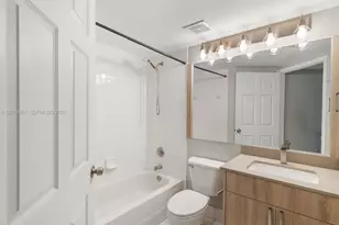 155 NW 96th Terrace, Pembroke Pines, FL 33024 - Photo 27