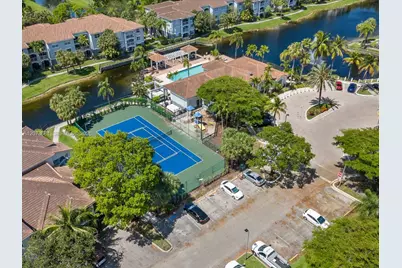 155 NW 96th Ter #2-303, Pembroke Pines, FL 33024 - Photo 37