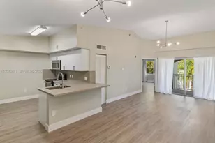 155 NW 96th Terrace, Pembroke Pines, FL 33024 - Photo 3