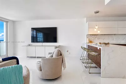 100 Lincoln Rd #1223, Miami Beach, FL 33139 - Photo 11