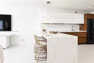 100 Lincoln Rd, Miami Beach, FL 33139 - Photo 15