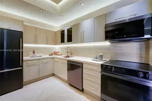 3250 Grand Ave, Miami, FL 33133 - Photo 7