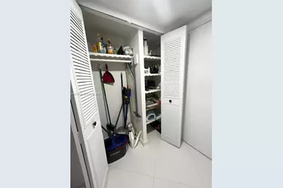 [Address not provided], Lauderdale Lakes, FL 33319 - Photo 25