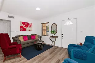 359 W 35th St, Hialeah, FL 33012 - Photo 5