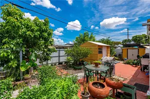 359 W 35th St, Hialeah, FL 33012 - Photo 33