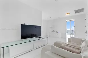 17475 Collins Ave, Sunny Isles Beach, FL 33160 - Photo 3
