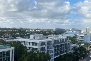 6039 Collins Ave, Miami Beach, FL 33140 - Photo 23