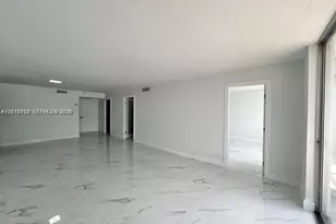 6039 Collins Ave, Miami Beach, FL 33140 - Photo 15