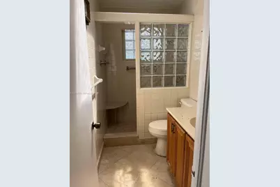 218 SE 3rd Ter #n/a, Dania Beach, FL 33004 - Photo 11
