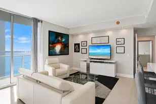 300 S Biscayne Blvd, Miami, FL 33131 - Photo 5