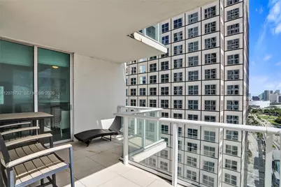 300 S Biscayne Blvd #T-1816, Miami, FL 33131 - Photo 37
