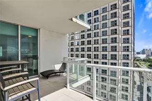 300 S Biscayne Blvd, Miami, FL 33131 - Photo 37