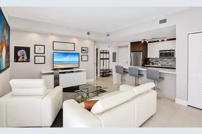 300 S Biscayne Blvd #T-1816, Miami, FL 33131 - Photo 7
