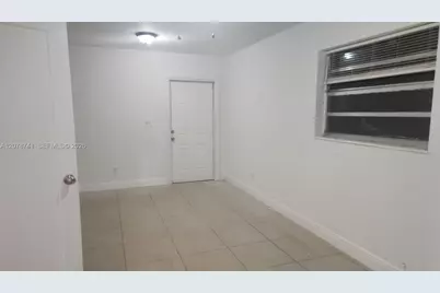 2736 NW 15th St #00, Fort Lauderdale, FL 33311 - Photo 1