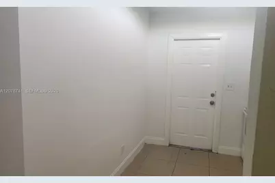 2736 NW 15th St #00, Fort Lauderdale, FL 33311 - Photo 3