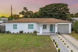 14940 Pierce St, Miami, FL 33176 - Photo 1